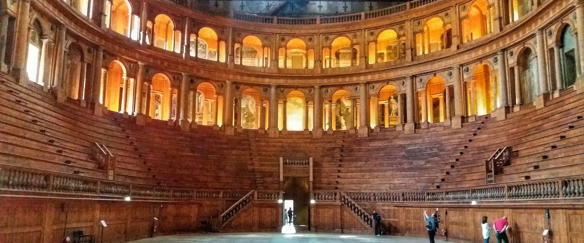 Il bellissimo Teatro Farnese foto di Magi2196